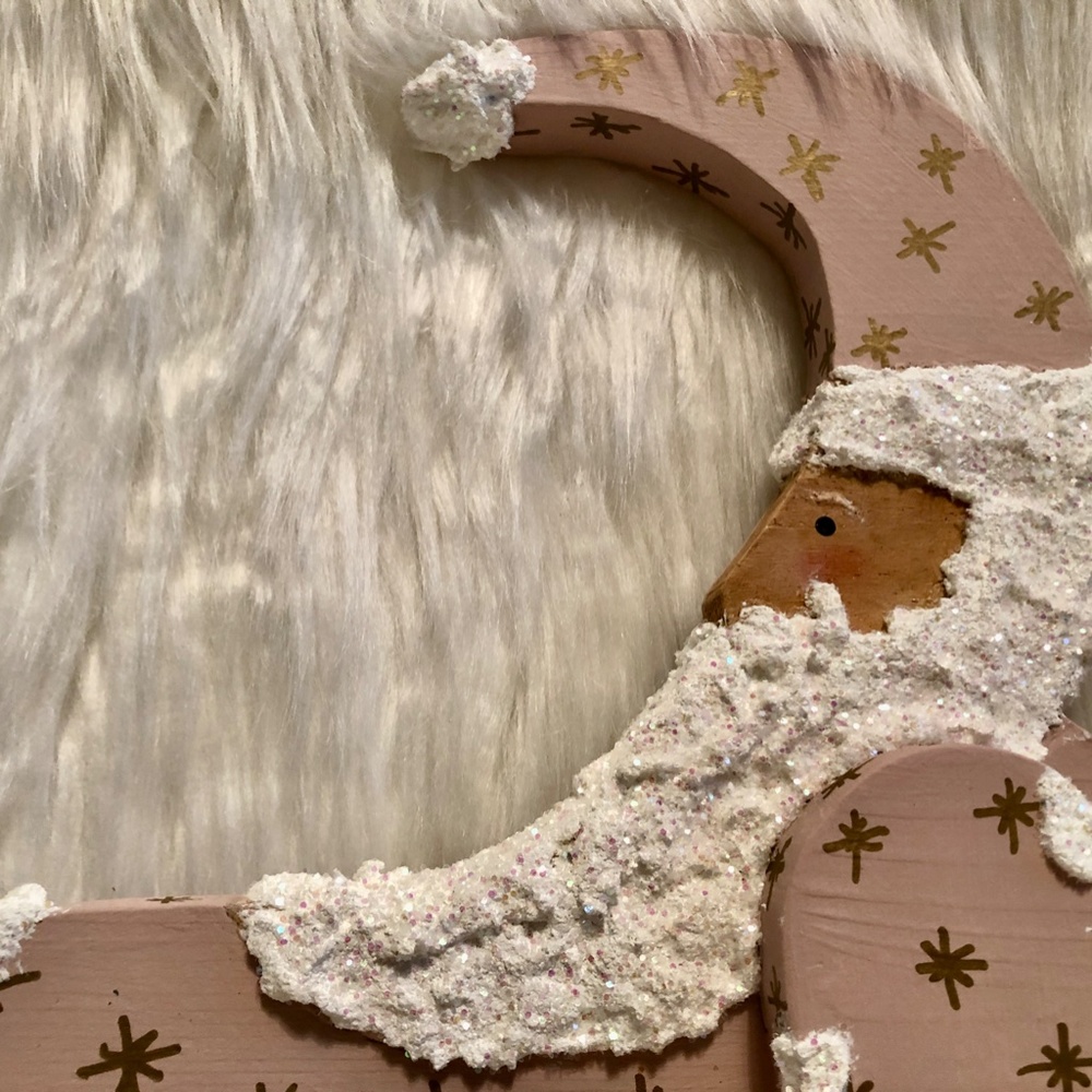 Pink & Gold Primitive Santa - Picture 4 of 5